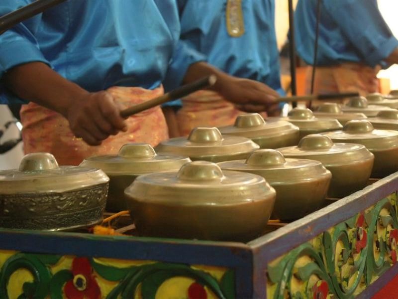 TALEMPONG : IRAMA TRADISI YANG MENGHIDUPKAN WARISAN BUDAYA