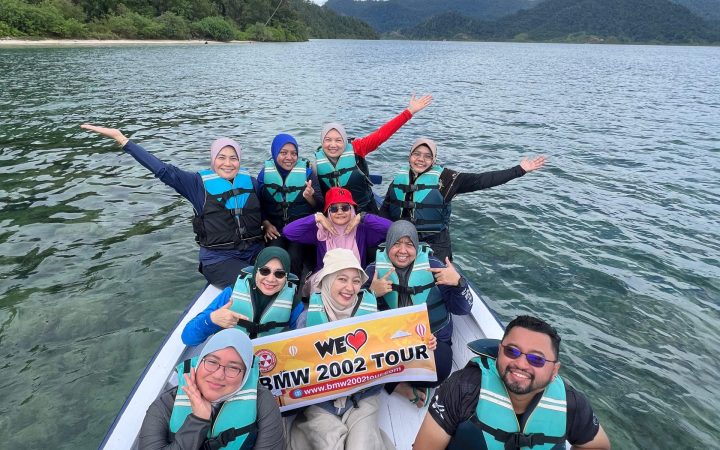 2b3f1fe9-e536-405d-ad3d-002c6b08342a