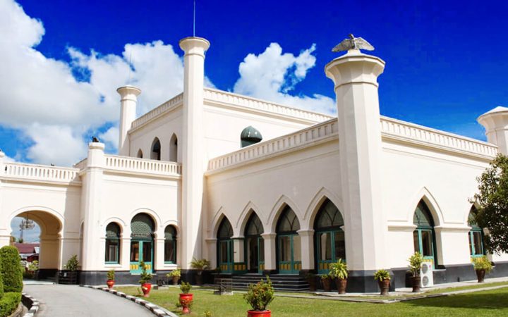 57026465307-istana-siak