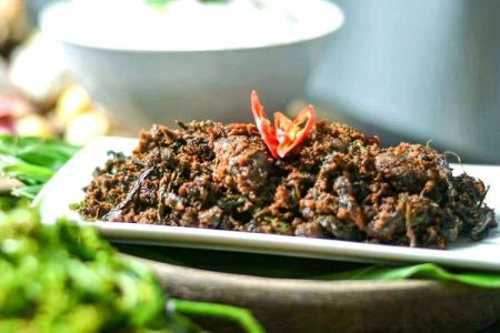 RENDANG LOKAN: LAUK UNIK MINANG YANG RAMAI ORANG LUAR BELUM TAU