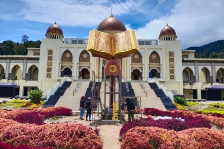 JOM KENALI ISLAMIC CENTER PADANG PANJANG, PERMATA INDAH DI TANAH MINANG