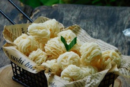 Dakak-dakak : Oleh oleh khas Minangkabau