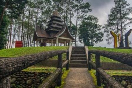 PESONA PUNCAK PATO: NIKMATI PANORAMA ALAM SUMATERA BARAT DARI KETINGGIAN