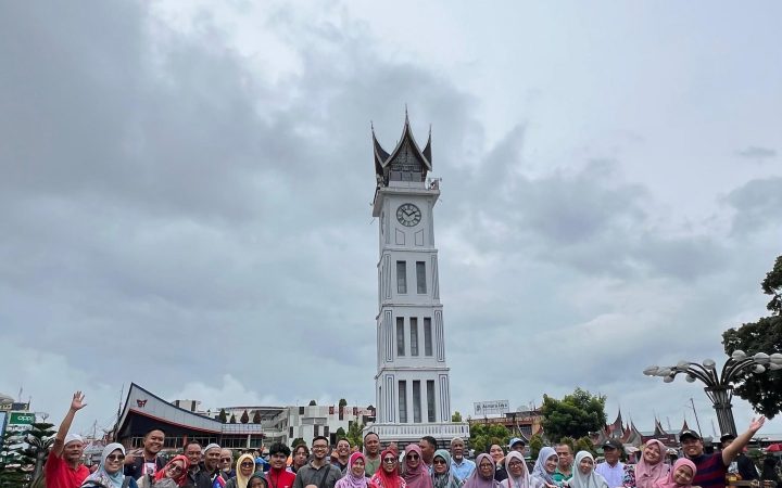 b9d2b81d-0562-40b4-bc1e-f9ab33f0fb20