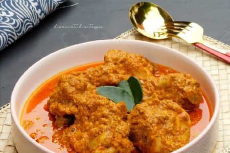DI ANTARA GULAI DAN RENDANG, DI SITULAH SEDAPNYA KALIO AYAM
