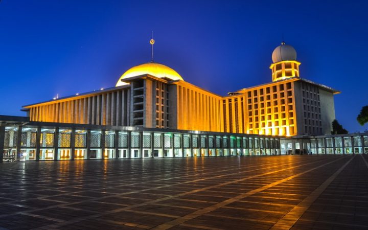 masjid-istiqlal-simbol-toleransi-dan-keberagaman-indonesia-3CotAZiWh8