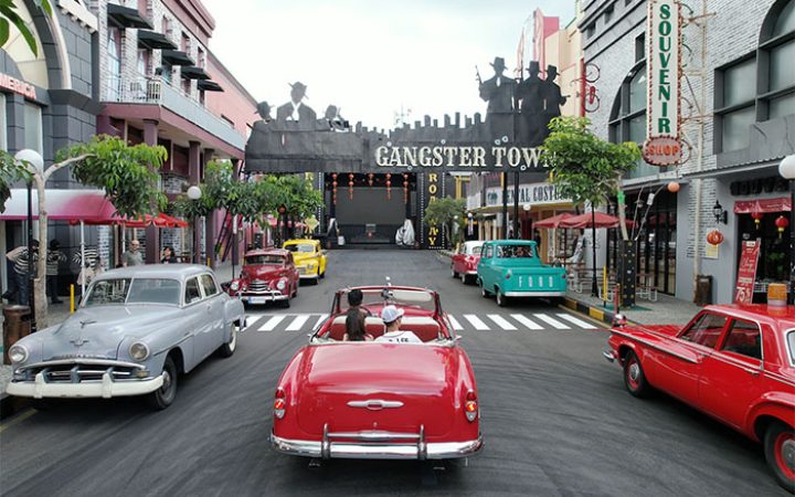 museum-angkot-Gangster-Town-3406340622