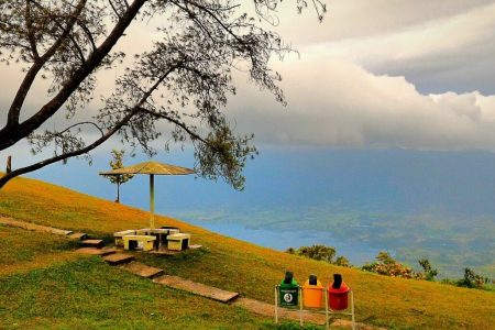 SHORT ESCAPE LEPAS RAYA? PUNCAK LAWANG MEMANG BERBALOI