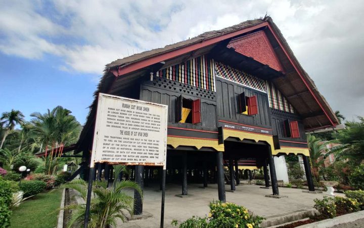 rumah-cut-nyak-dhien-profile1695913371